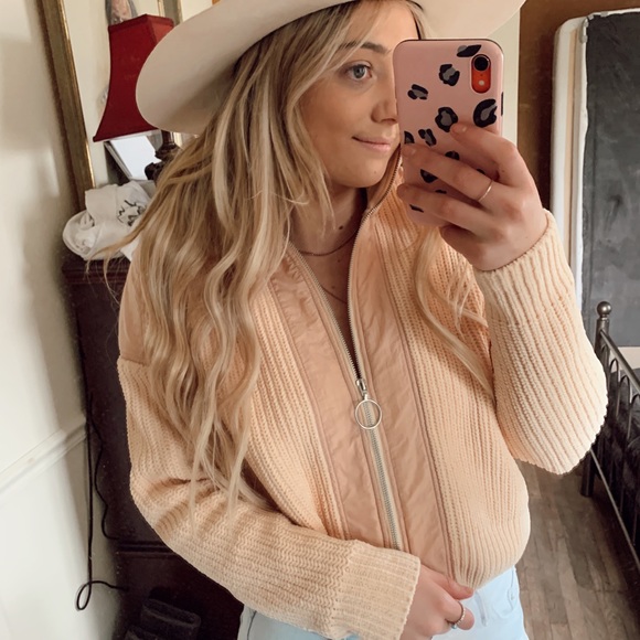 Urban Outfitters Jackets & Blazers - URBAN OUTFITTERS JACKET
